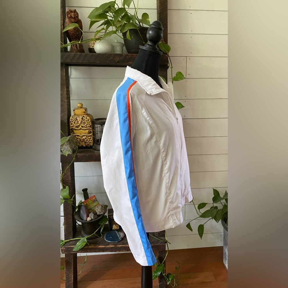Nike: White Lightweight Bomber Jacket with Retro Blue and Orange Stripe Design - Picture 9 of 17